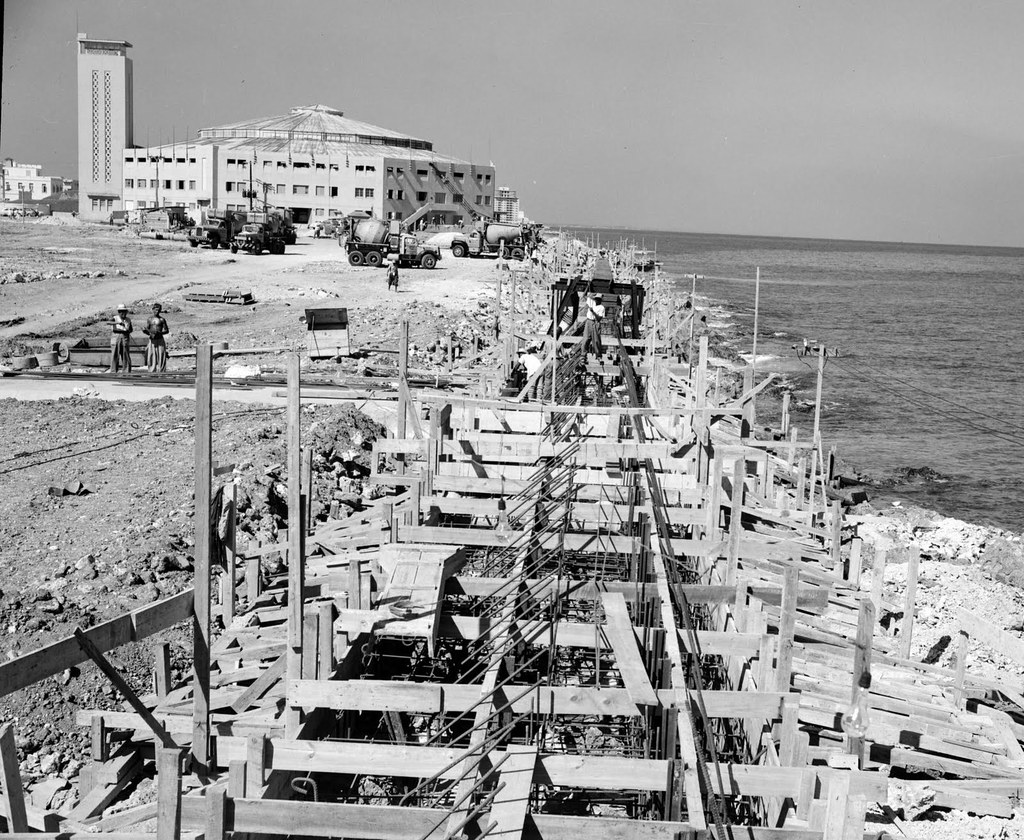 Modo Avión: Una noche en el malecón (+ Podcast) - Cuba Joven